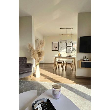 Superbe T3 Cosy, Parking Gratuit + Balcon Apartman Riom Kültér fotó
