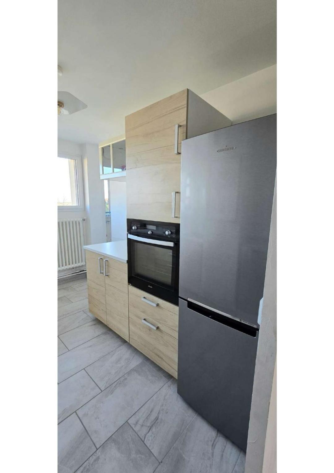 Superbe T3 Cosy, Parking Gratuit + Balcon Apartman Riom Kültér fotó