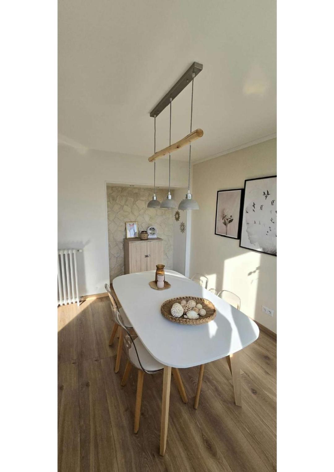 Superbe T3 Cosy, Parking Gratuit + Balcon Apartman Riom Kültér fotó