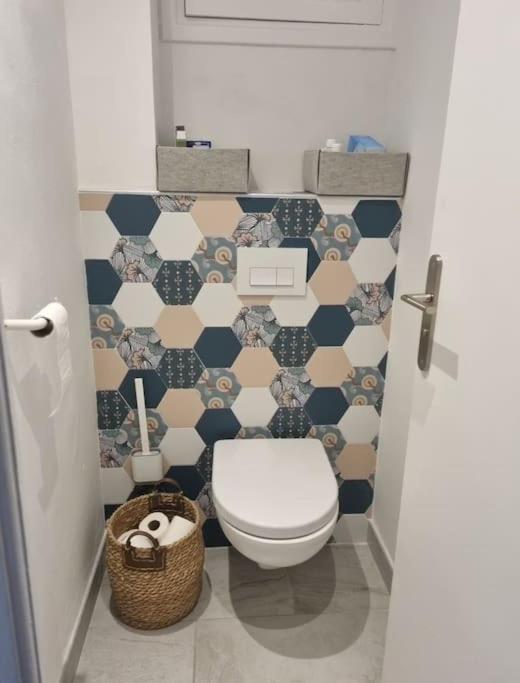 Superbe T3 Cosy, Parking Gratuit + Balcon Apartman Riom Kültér fotó