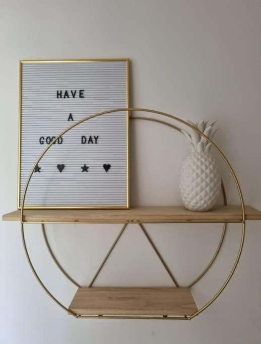 Superbe T3 Cosy, Parking Gratuit + Balcon Apartman Riom Kültér fotó